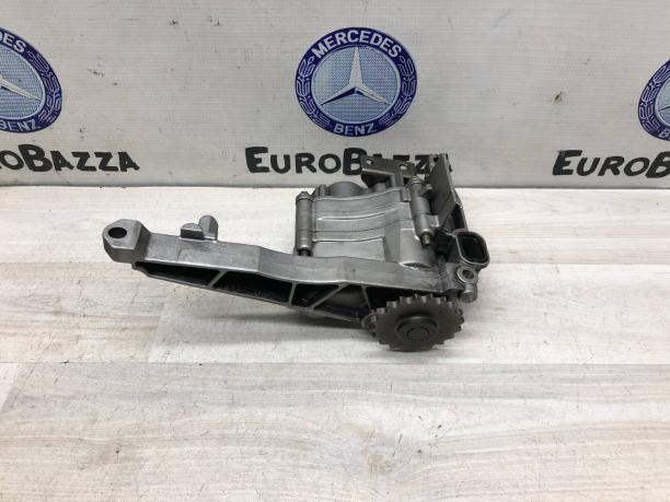 Масляный насос Mercedes Om642 A6421810547