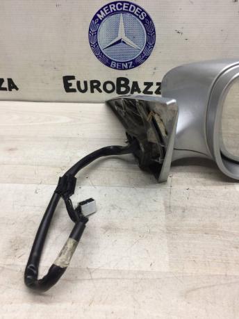 Зеркало заднего вида правое Mercedes W219 A2198100264