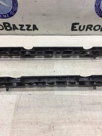 Кронштейн заднего бампера Mercedes W212 A2128850763