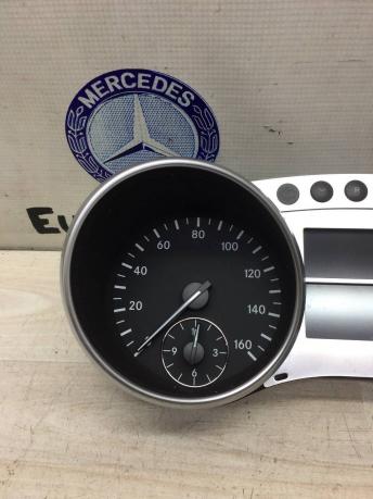 Приборная панель Mercedes W164 A2514405311