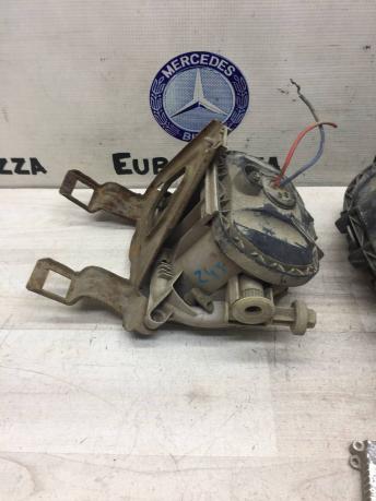 Противотуманная фара Mercedes W210 A2108200156