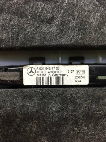 Накладка задней полки с индикатором Mercedes W212 A2126901650