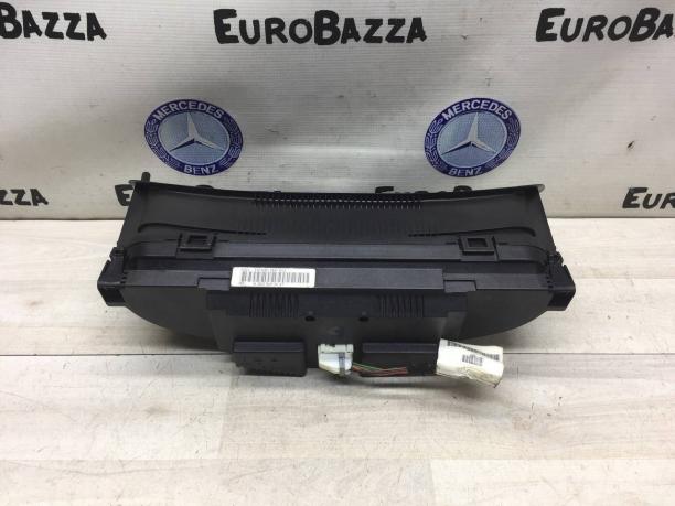 Приборная панель Mercedes W203 A2035401647