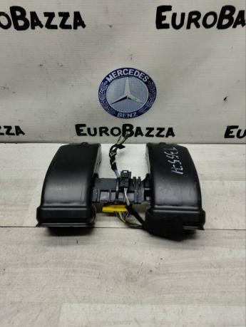 Воздушный канал дефлектора торпеды Mercedes W211 A2115452940