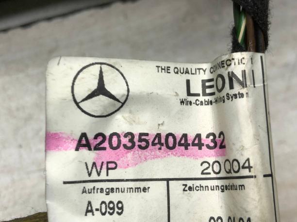 Приборная панель Mercedes W203  А2035405047 А2035405047