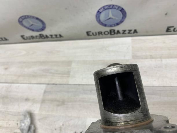 Клапан EGR Mercedes Om642 A6421401060
