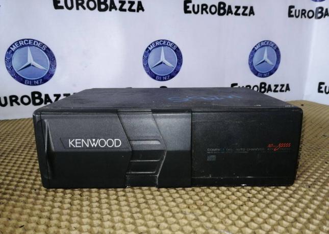 CD чейнджер Kenwood Mercedes W220 KDC-C310