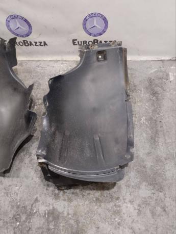 Подкрылок передний Mercedes W164 A1648840922