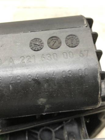 Лючок бензобака Mercedes W221 A2217570006