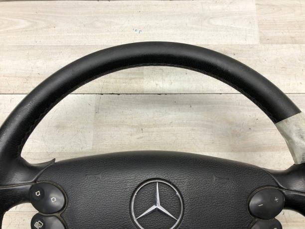 Руль c лепестками Mercedes W209 A2304604403