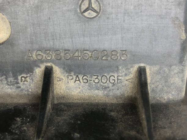 Крышка блока ABS Mercedes W639 A6385450283