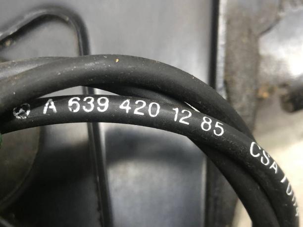 Педаль стояночного тормоза Mercedes W639 A6394201484