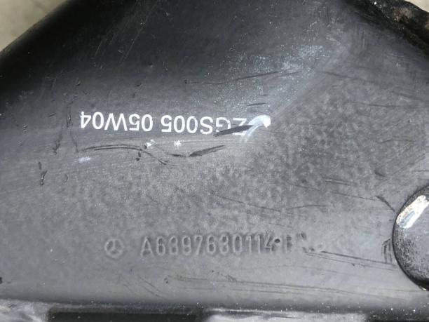 Каретка нижняя сдвижной двери Mercedes W639 A6397630047