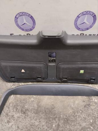 Обшивка крышки багажника Mercedes W163 А1637401470 А1637401470