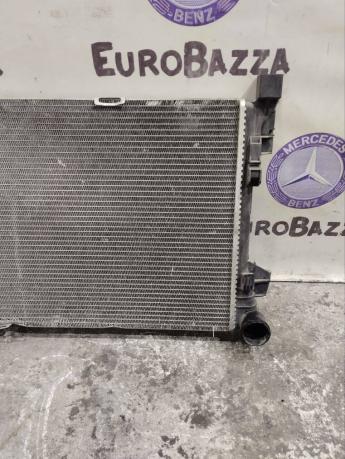 Основной радиатор Mercedes W203 A2035001103
