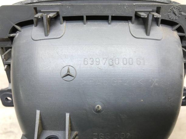 Ручка открытия распашной двери Mercedes W639 A6397600061