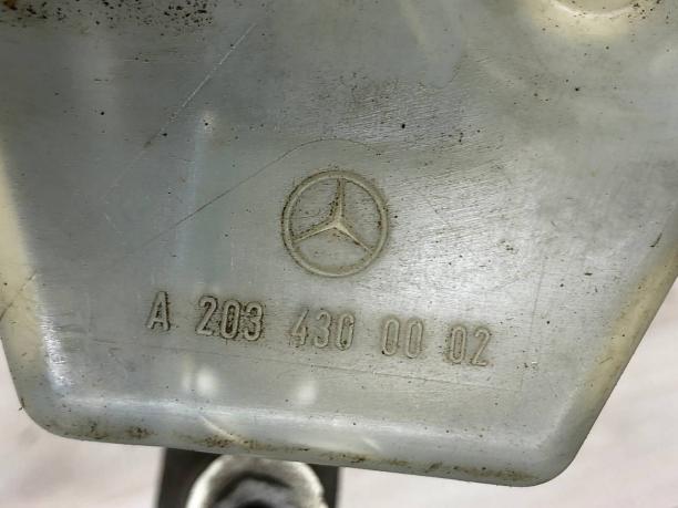 Вакуумный усилитель тормозов Mercedes W203 A0054304730
