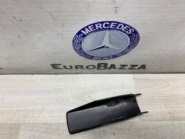 Накладка стеклоочистителя Mercedes W208 A1248240349