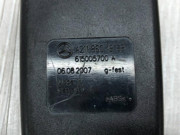 Передний ремень безопасности Mercedes W211 A2118605686