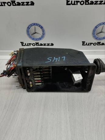 Блок предохранителей Mercedes W116 A1165400350