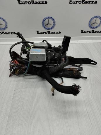 Реле на проводке Mercedes W116 A1165403207