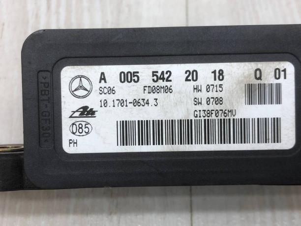 Датчик ускорения Mercedes X164 A0055422018