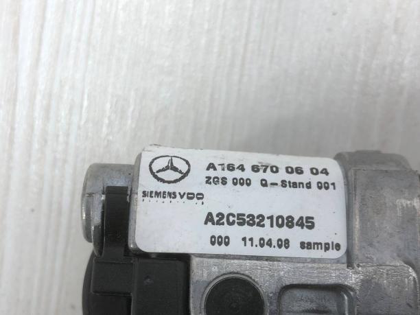 Привод задней форточки Mercedes X164 A2518200342
