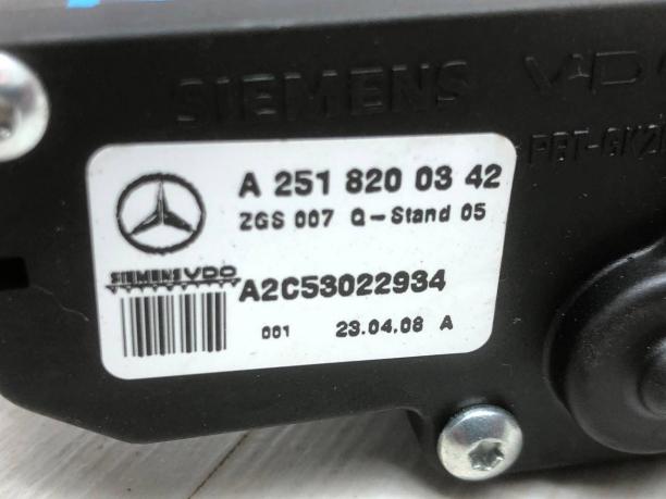 Привод задней форточки Mercedes X164 A2518200342