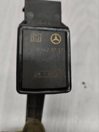 Датчик уровня подвески Mercedes W211 A0105427717