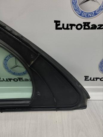 Форточка задней правой двери Mercedes W221 A2217300220