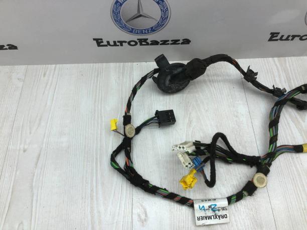 Проводка передней правой двери Mercedes W221 A2214404313