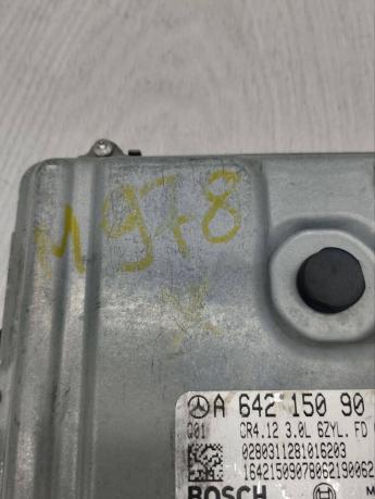 Блок управления двигателем Mercedes Om642 A6421509078