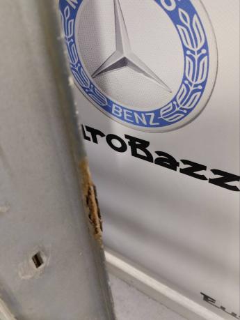 Дверь передняя правая Mercedes W639 Vito A6397201105