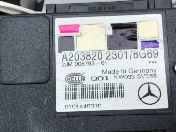 Плафон салона передний Mercedes W203 A2038202301