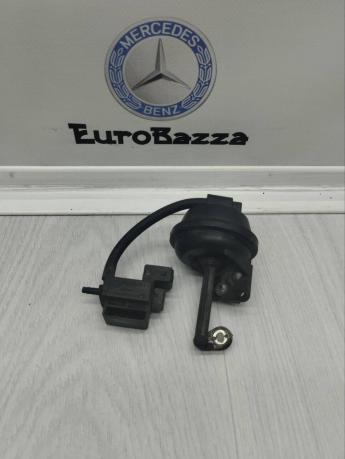 Клапан вакуумный Mercedes М112 A1121410069