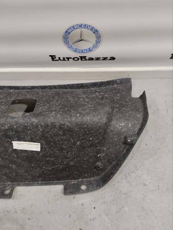 Обшивка крышки багажника Mercedes W209 A2096940125