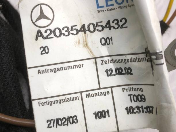 Проводка крышки багажника Mercedes W203 A2035405432