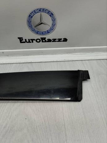 Вертикальный молдинг передней двери Mercedes W221 A2216901287