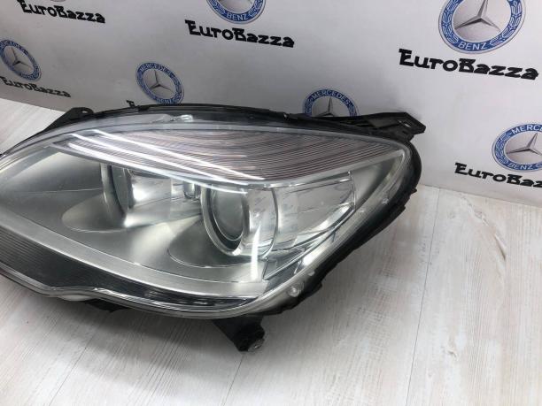 Ксеноновая фара Mercedes W251 A2518203761