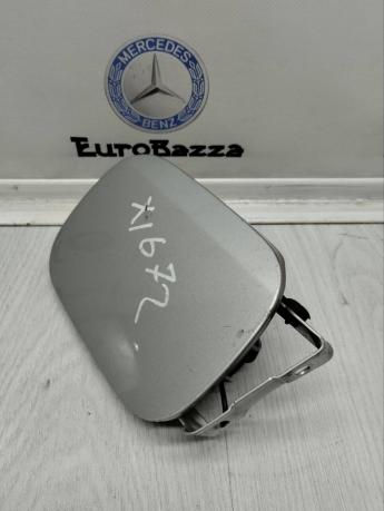 Лючок бензобака Mercedes W211 А2117500206 А2117500206