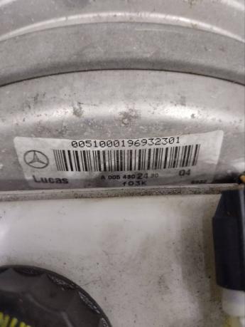 Вакуумный усилитель тормозов Mercedes W215 A0054302430