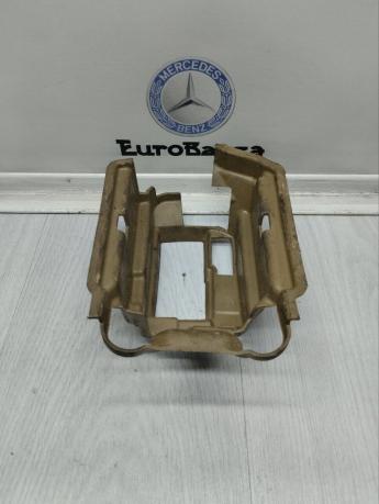 Накладка кулисы АКПП Mercedes W209 A2036822301