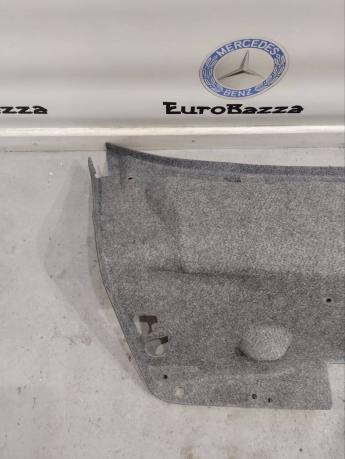 Обшивка крышки багажника Mercedes W210 A2106940925