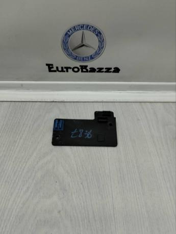 Кронштейн разьема вентилятора Mercedes W639 A6395401373
