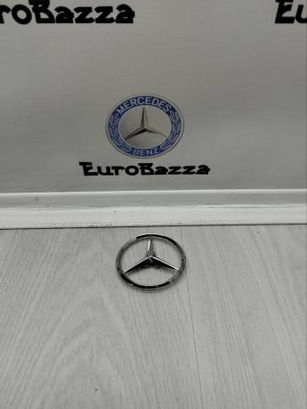 Эмблема крышки багажника Mercedes W203 A2037580058
