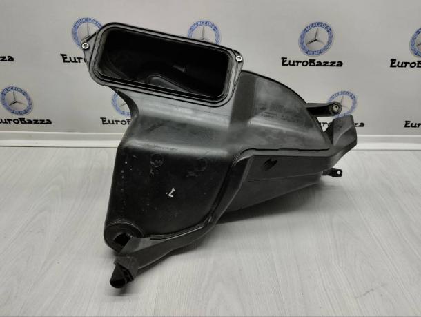 Корпус воздушного фильтра Mercedes W215 A2208300244