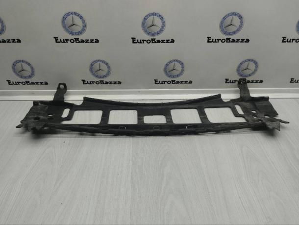 Кронштейн переднего бампера Mercedes W220 A2208850265