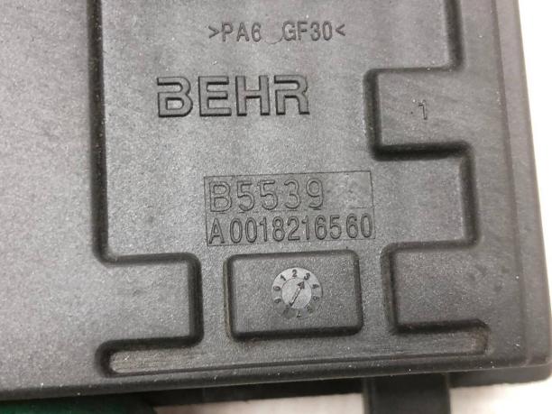 Резистор печки Mercedes W639 A0018216560