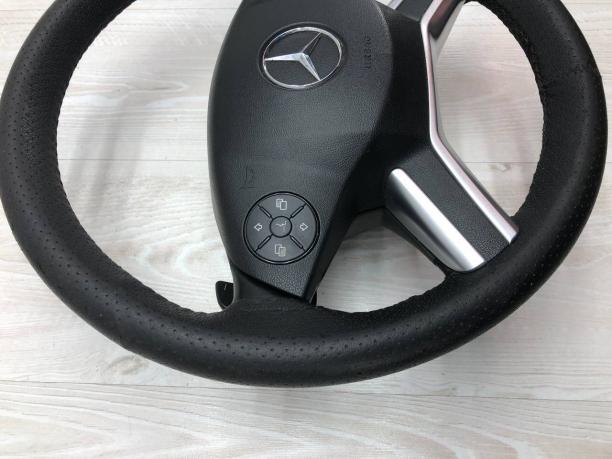 Руль Mercedes W251 A1644607703