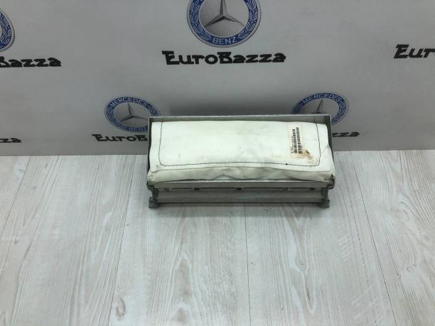 Подушка безопасности пассажирская Mercedes W215 А2158600905 А2158600905